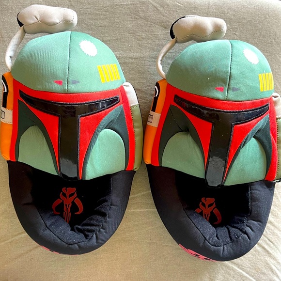 Star Wars Boba Fett Slippers (Size 7-9) Like New! - Picture 2 of 9